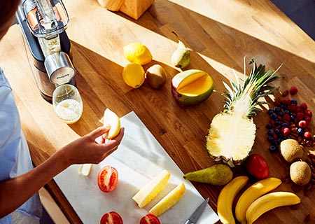 Hemgjord juice med f&auml;rska ingredienser