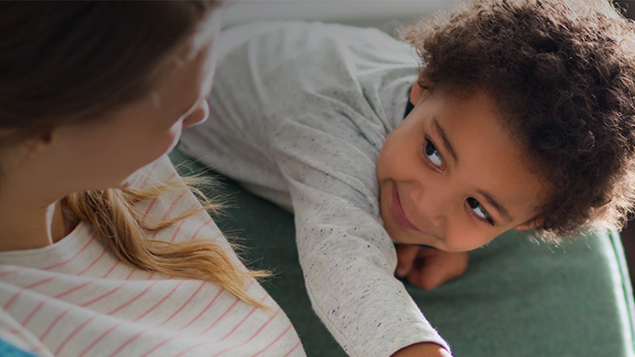 G&ouml;r rent tygsoffan