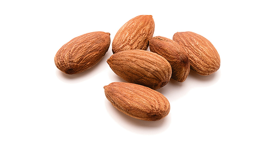 Att g&ouml;ra egen mandelmj&ouml;lk och annan n&ouml;tmj&ouml;lk: Detta beh&ouml;ver du