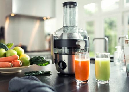 Hemgjord juice med f&auml;rska ingredienser